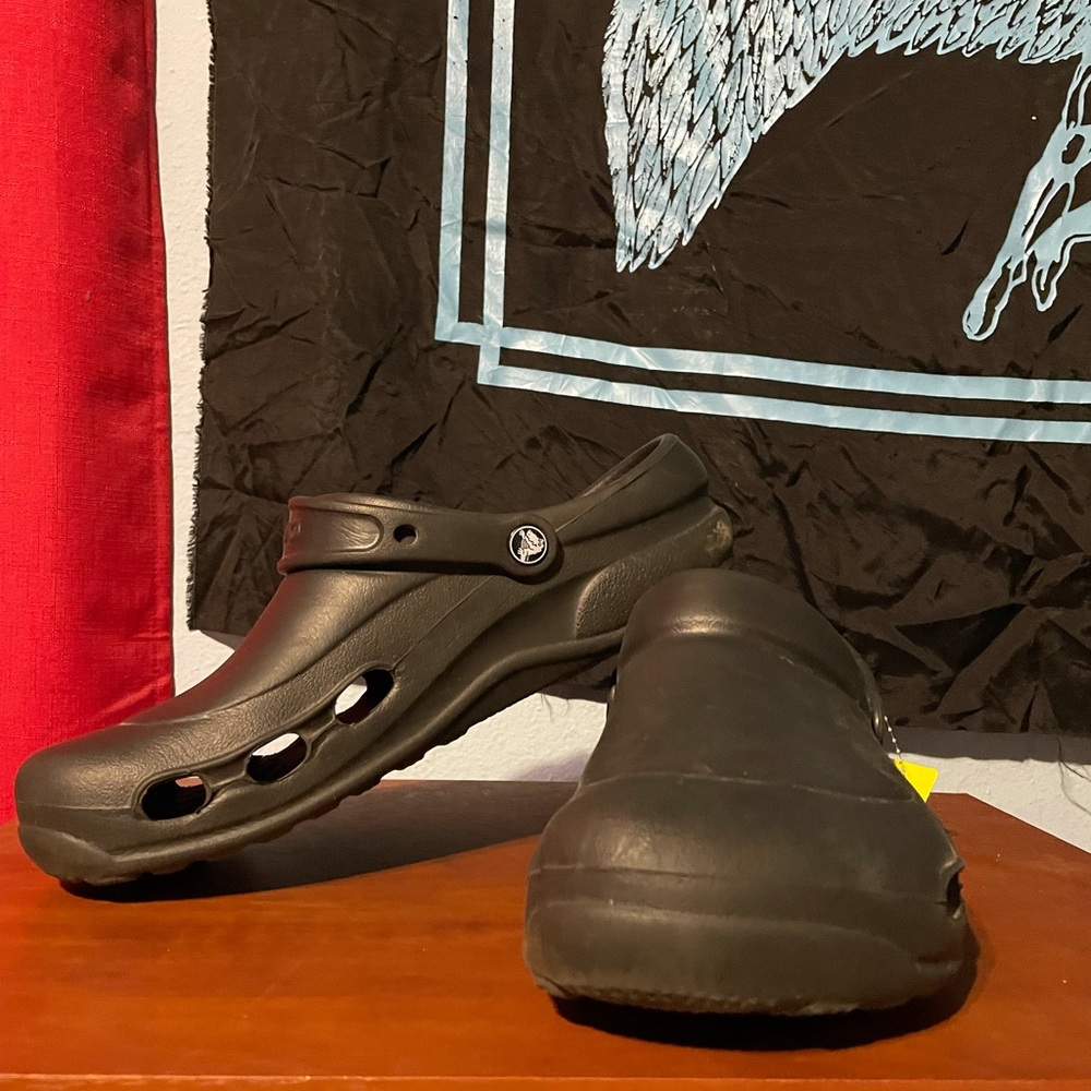 Crocs Bistro Bitali Edition
Size M10 W12
